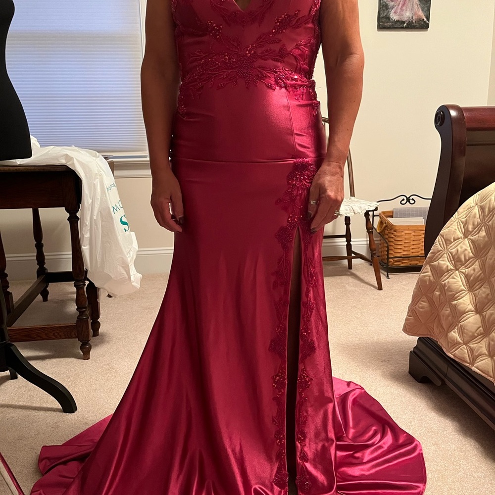 Faviana Red Sleeveless V-neck Gown